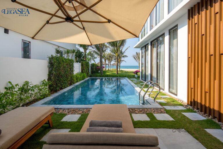 Biệt thự biển Shantira Beach Resort & Spa