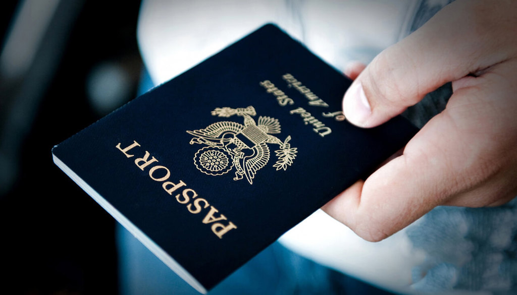 Nợ xấu FE vẫn có thể làm passport bình thường