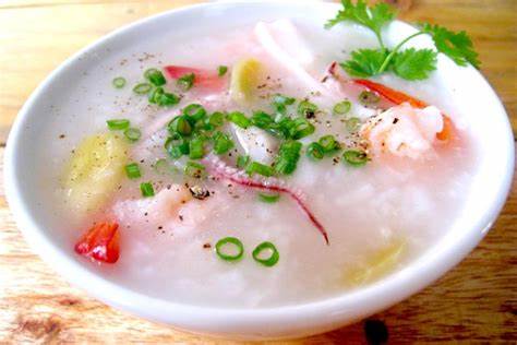 Cháo hải sản ở Đảo Bình Hưng